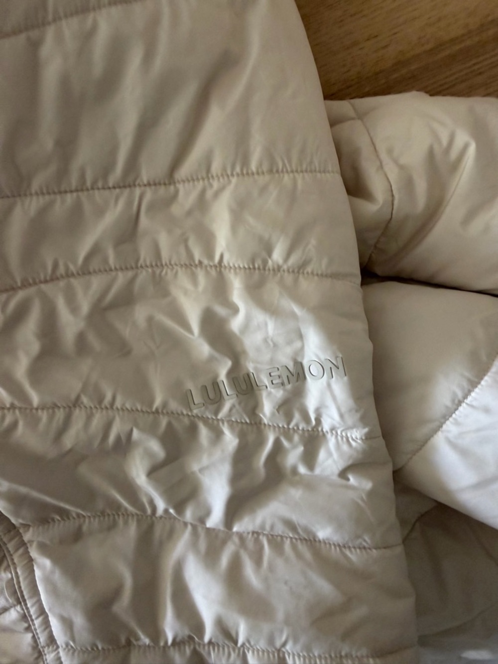 Lululemon Insulated Wrap Jacket White Opal - Picture 4 of 4